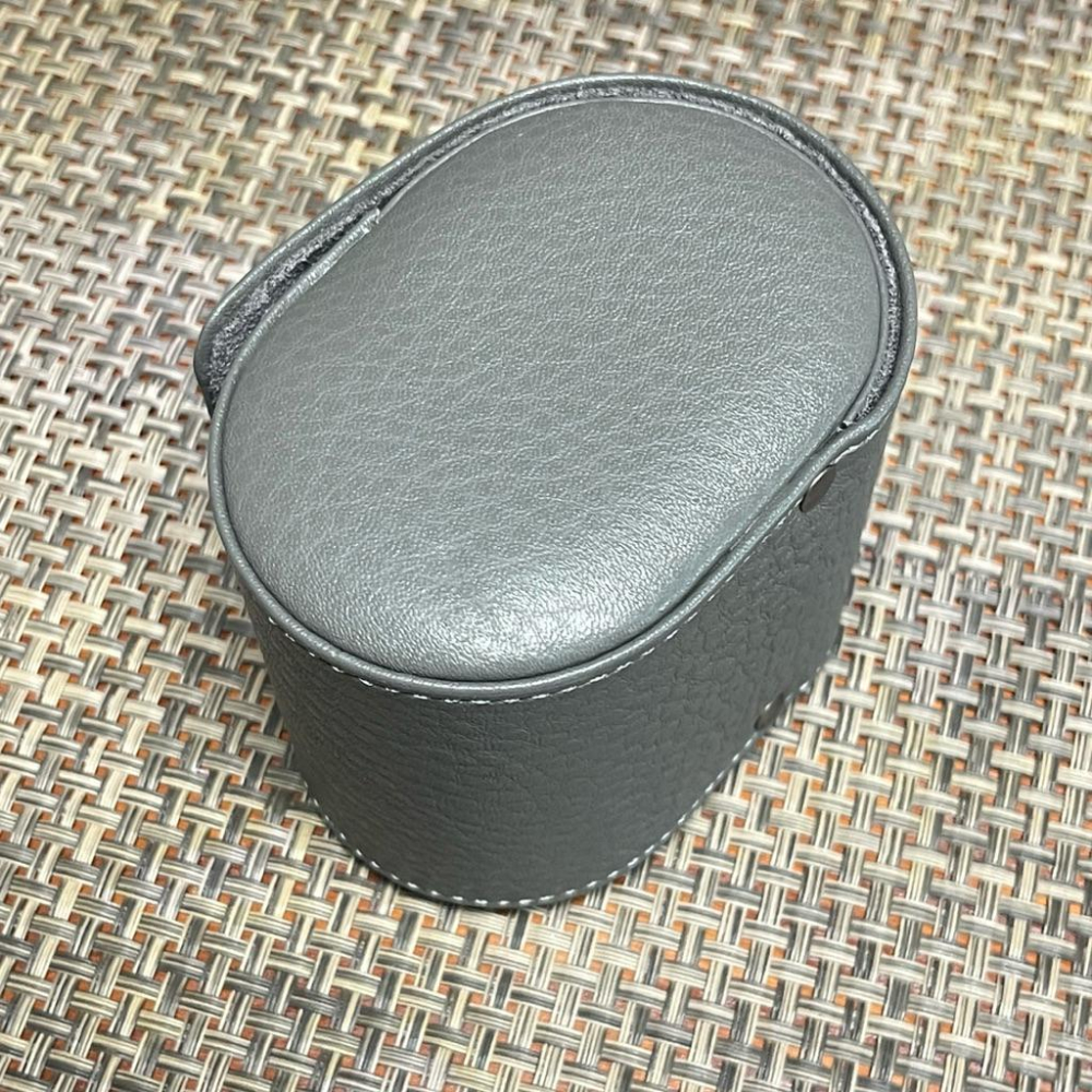 手工頭層牛皮製作 單支旅行真皮荔技紋錶盒 頭層皮手錶收納包 腕錶收藏旅行包 頭層皮 牛皮 灰色錶盒-細節圖2