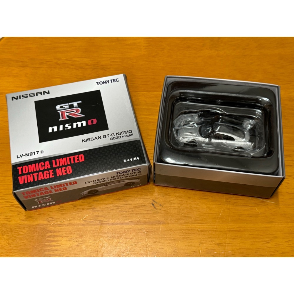 TOMY TOMITEC 多美小汽車 LV-N217c Nissan GT-R Nismo 2020 model-細節圖3