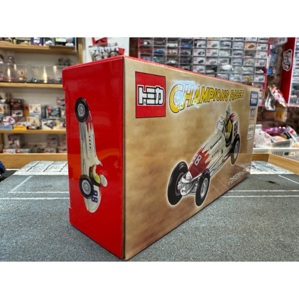 TOMY TOMICA 多美小汽車 100週年冠軍車手紀念車 紅-細節圖3