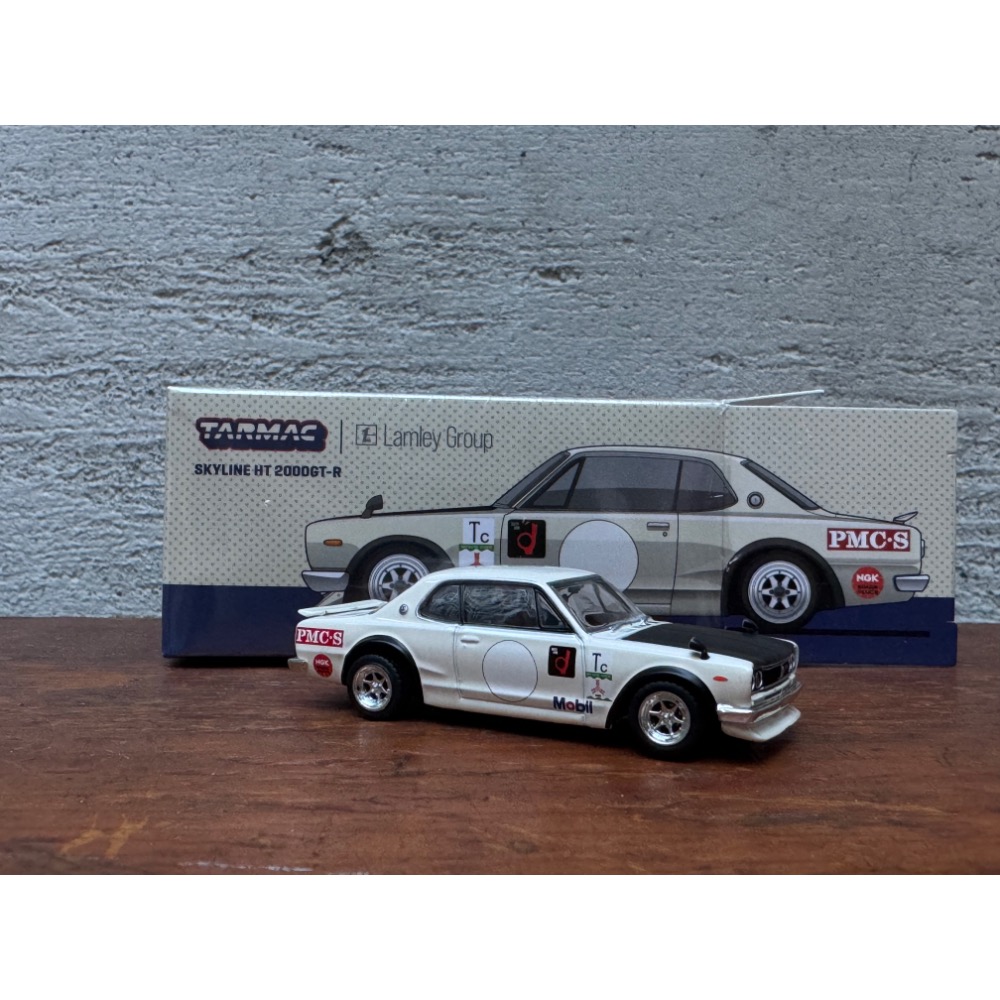 TARMAC WORKS 日產 Nissan Skyline 2000 GT-R (KPGC10)Lamlev聯名-細節圖4