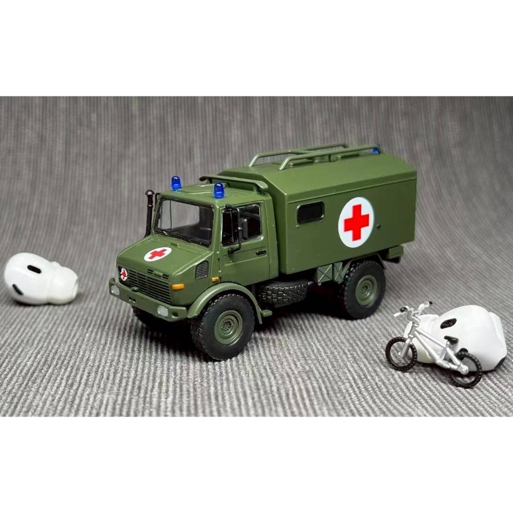 B-U1300L軍用救護車 軍綠