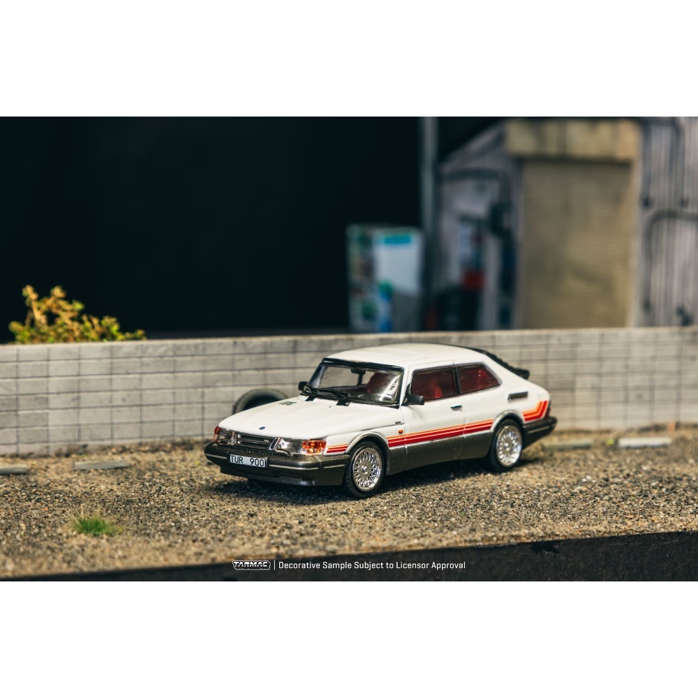 TARMAC WORKS 1/64 紳寶 Saab 900 Turbo White-細節圖3