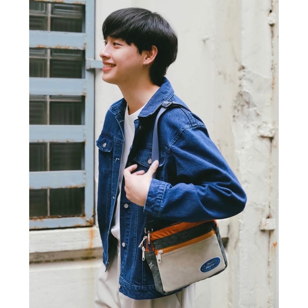 「全新現貨」 Hamblepie 刺繡 中性小包-細節圖2