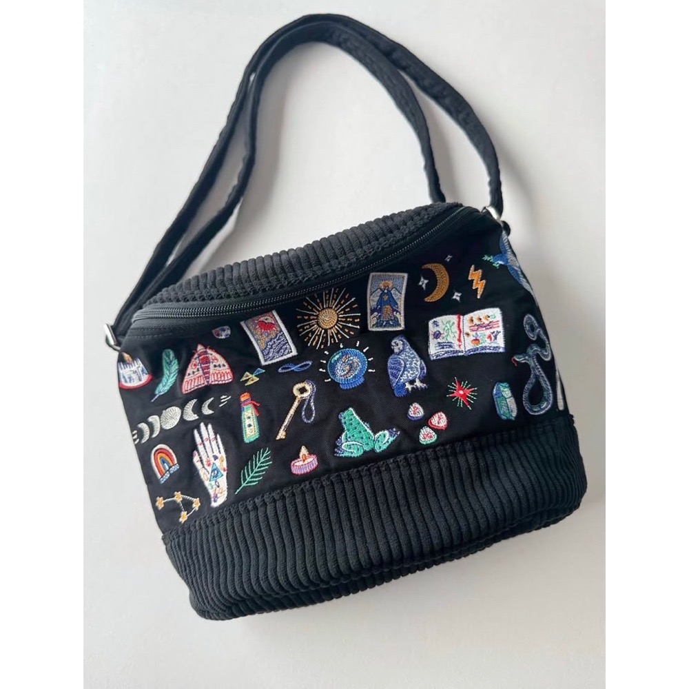 「全新現貨」 Hamblepie 大款 刺繡野餐包-細節圖2