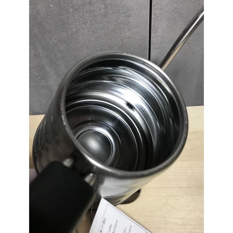 HARIO VKB-70 HSV 雲朵手沖壺 雲朵咖啡壺 不鏽鋼細口壺 700ml 可直火 可插溫度計-細節圖4