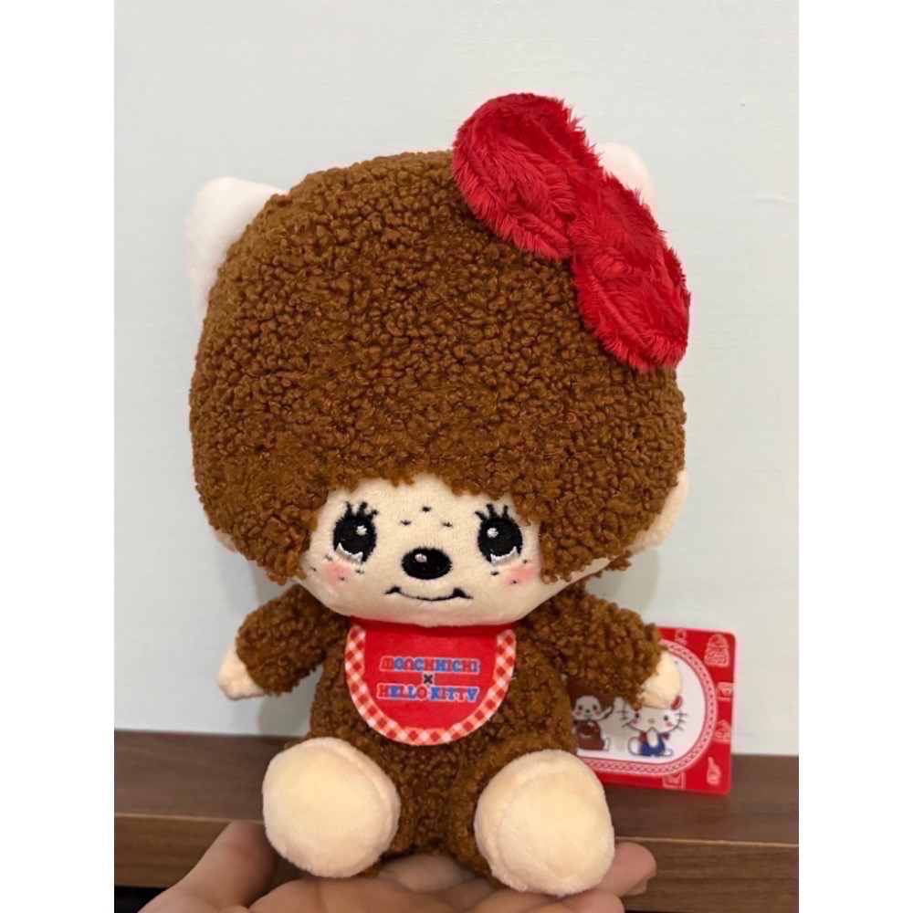 Kitty聯名款娃娃