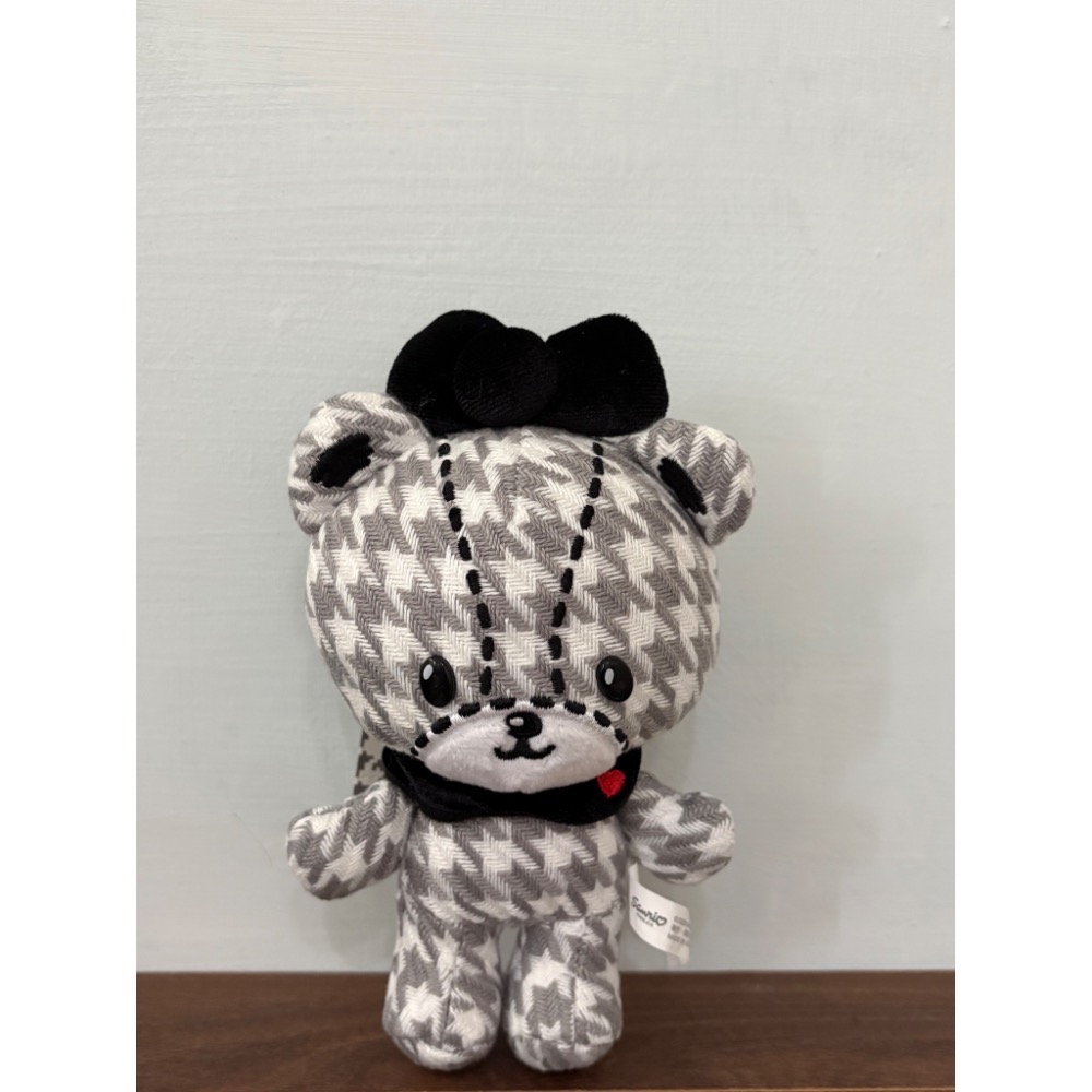 日本新發售 黑白千鳥格 千金風HELLO KITTY絨毛娃娃吊飾 髮夾組 收納包-規格圖6