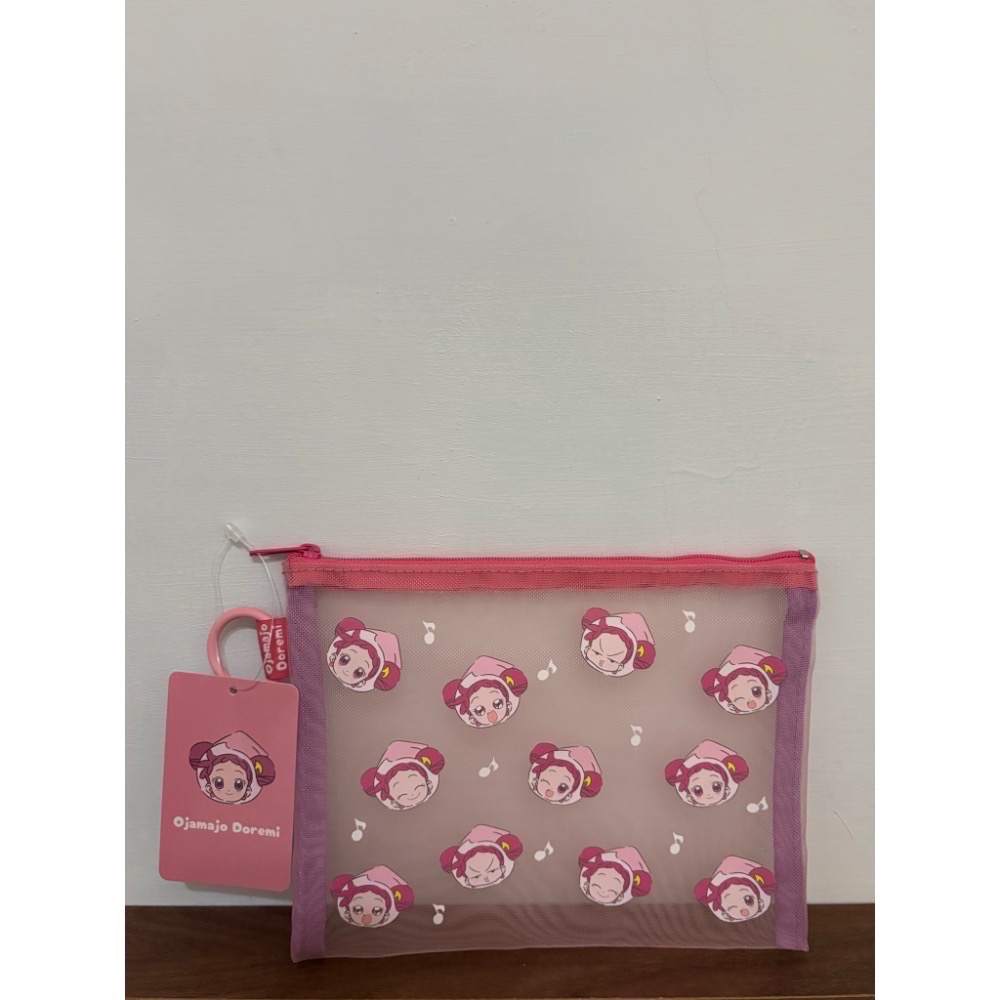 現貨 日本🇯🇵購入 小魔女Doremi 變成狗狗娃娃吊飾 指偶吊飾 紙膠帶 收納包 Doremi小花立牌-細節圖10