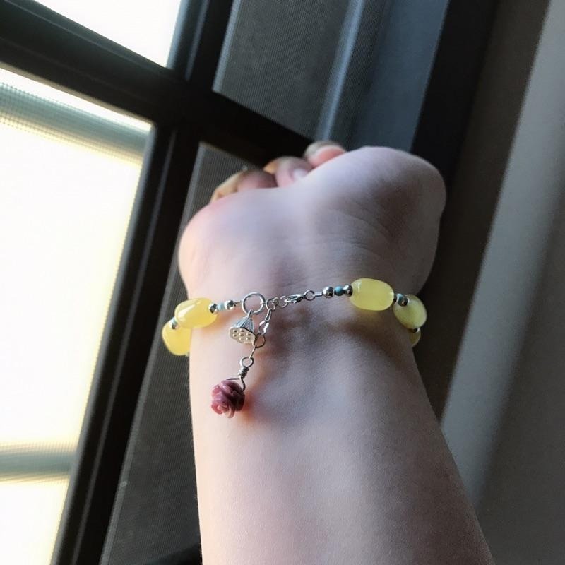 [zoeverglow]< 採蜜 >蜜蠟x南紅瑪瑙x薔薇輝石 s925純銀手鍊|玫瑰花-細節圖8