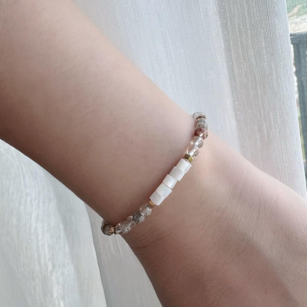 ［zoeverglow] 彩幽靈 × 白母貝 頸鍊+手鍊套組｜文青 自然系｜靜謐 微光 百搭 療癒-細節圖6