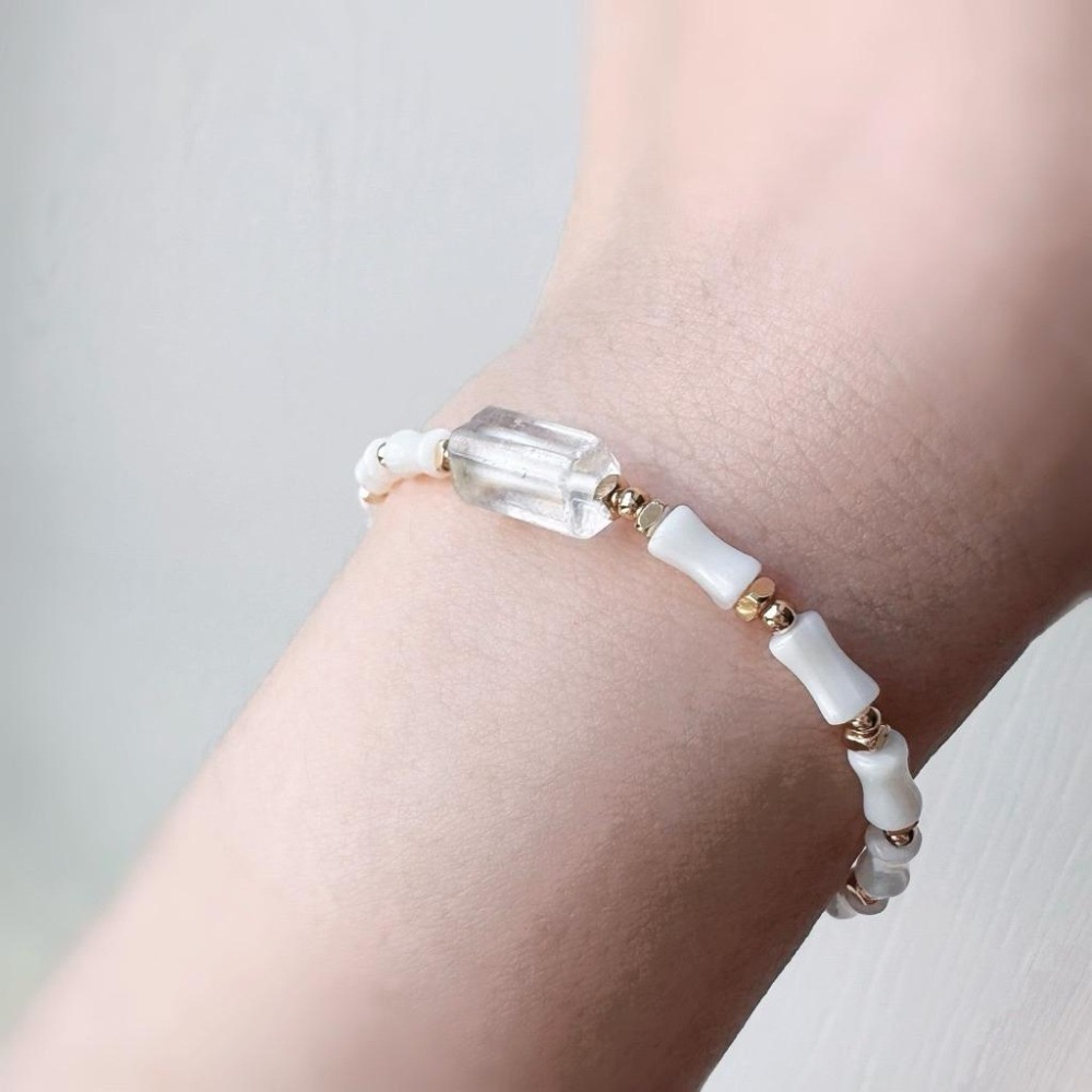 [zoeverglow] 白水晶 x 白貝母竹節手鍊｜清新氣質｜純淨 • 柔光 • 簡約 • 療癒-細節圖6