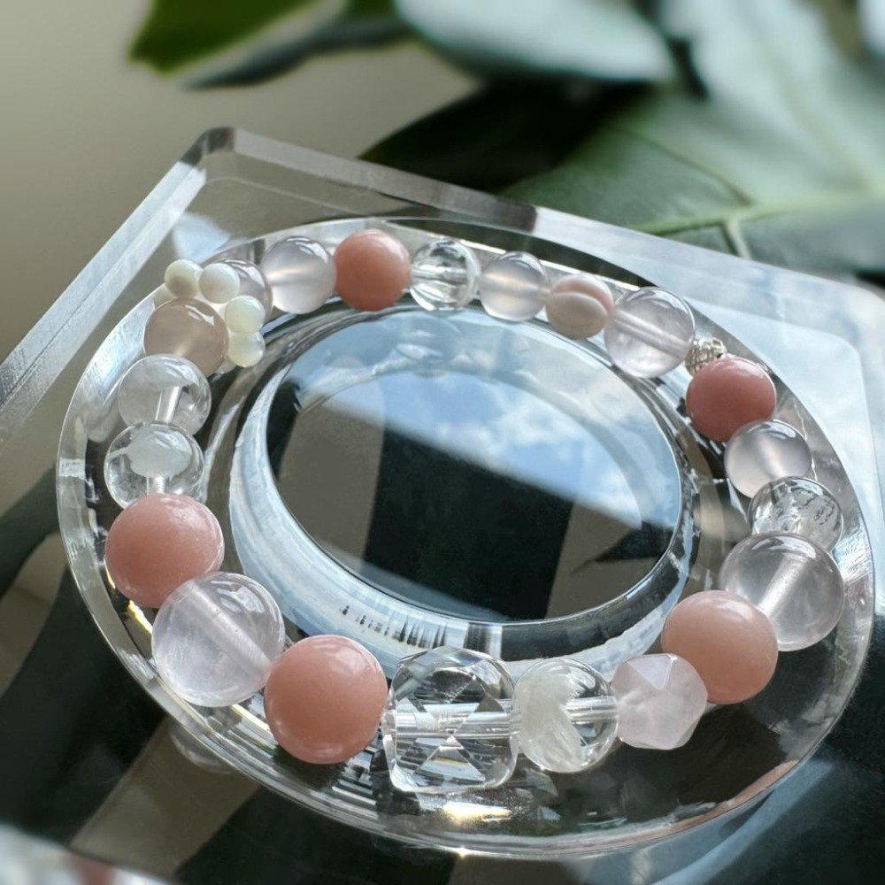 [zoeverglow] 粉澳寶×粉晶x粉瑪瑙×白幽靈×白水晶x女王貝手串｜浪漫守護 愛與幸福 療癒能量-細節圖9