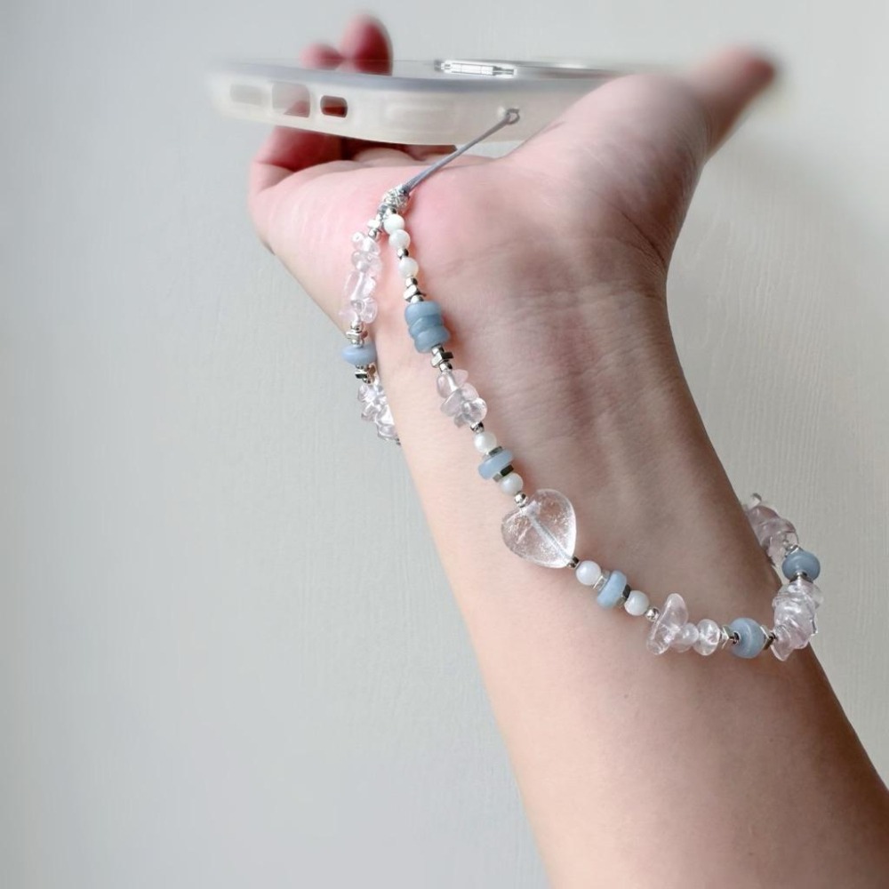 [zoeverglow] 粉晶 × 藍天使石 × 白母貝 × 心型白水晶手機掛繩｜掛飾｜清新 柔美 療癒 守護-細節圖3