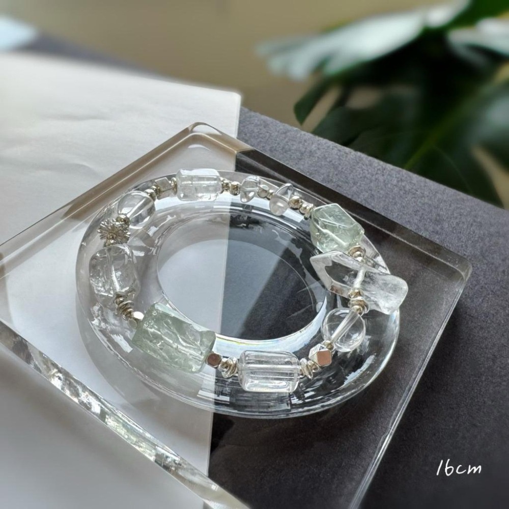 [zoeverglow] 綠水晶單尖柱x白水晶 手串｜清淨・平衡・療癒 • 透明 • 森系 • 自然風-細節圖6