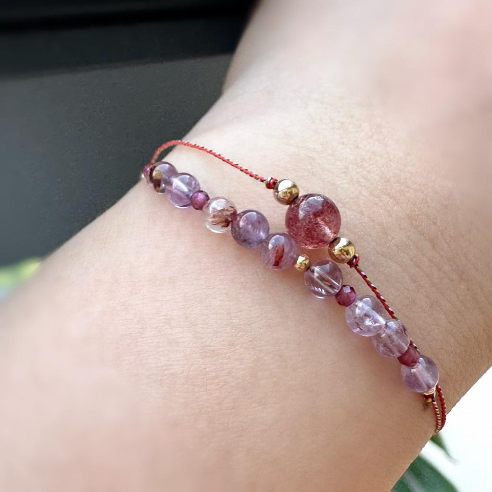 [zoeverglow] 草莓晶x紫幽靈x石榴石 五色線手繩｜14kgf 極細 紅繩 本命年 ｜九紫離火 雙層手鍊-細節圖3