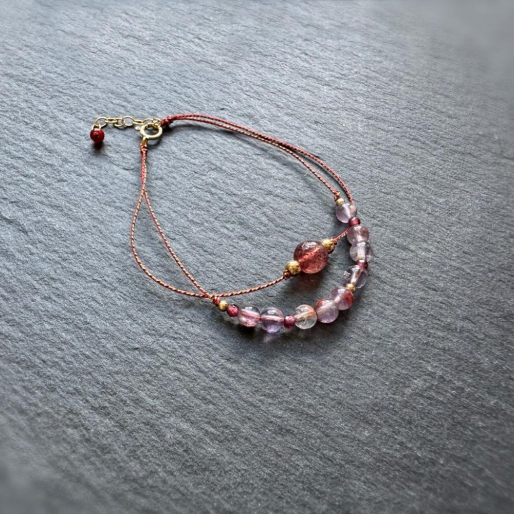 [zoeverglow] 草莓晶x紫幽靈x石榴石 五色線手繩｜14kgf 極細 紅繩 本命年 ｜九紫離火 雙層手鍊-細節圖5
