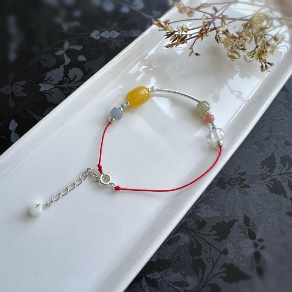 [zoeverglow] 蜜蠟桶珠x和田玉s925純銀紅繩手鍊｜綠松 紅紋 瑪瑙 珍珠 藍天使石｜聚財 淨化 避邪保平安-細節圖8