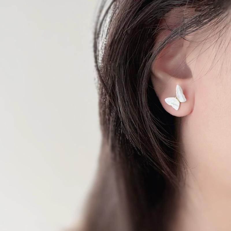 ［zoeverglow] 白蝶貝蝴蝶 耳環｜鍍金 ｜白貝母 耳釘-細節圖3