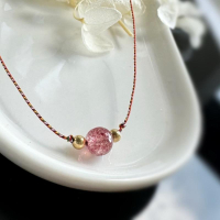 zoeverglow 草莓晶x紅瑪瑙 五色線腳繩｜14kgf 極細 腳紅繩 本命年 避邪 開運 祈福