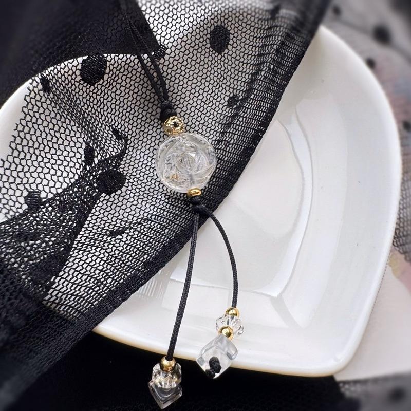 [zoeverglow]白水晶玫瑰花 手機掛飾｜雙面雕刻｜簡約 典雅-細節圖5