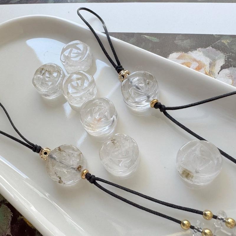 [zoeverglow]白水晶玫瑰花 手機掛飾｜雙面雕刻｜簡約 典雅-細節圖6