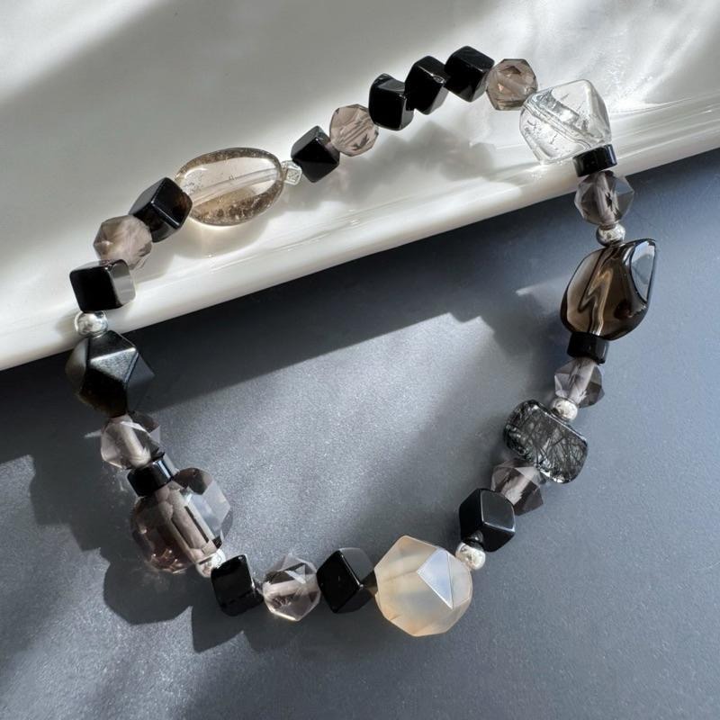 ［zoeverglow] 方塊▪️黑瑪瑙x茶水晶x黑髮晶x白水晶s925純銀手串｜淨化 護身 ｜暗黑系 大地色 美拉德-細節圖3