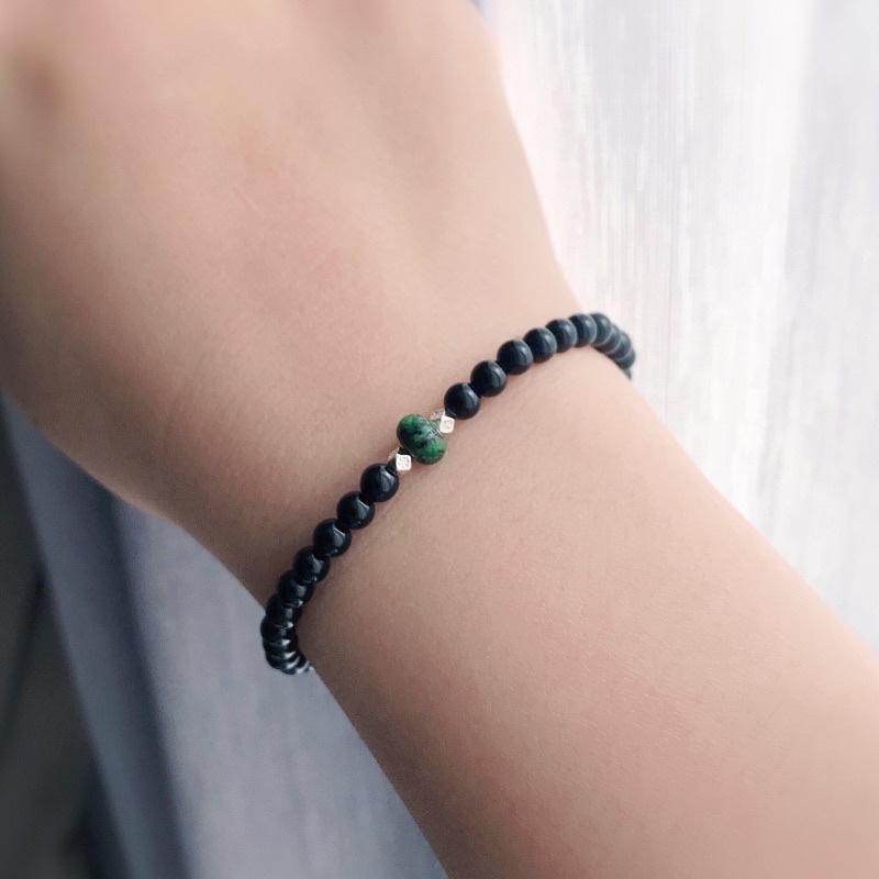 [zoeverglow]原創紅綠寶x黑瑪瑙 純銀手串|彈力繩-細節圖3