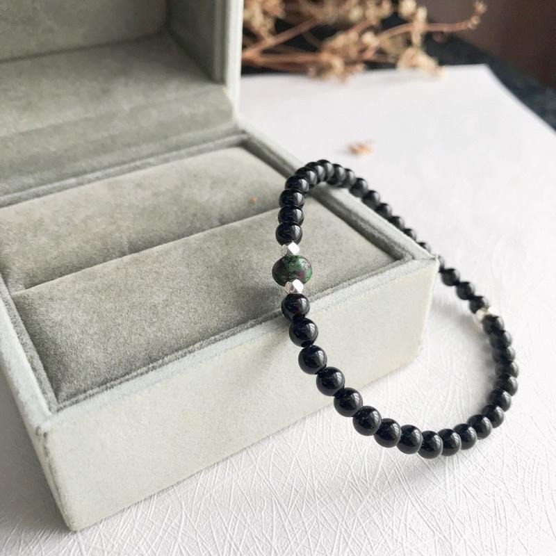 [zoeverglow]原創紅綠寶x黑瑪瑙 純銀手串|彈力繩-細節圖7