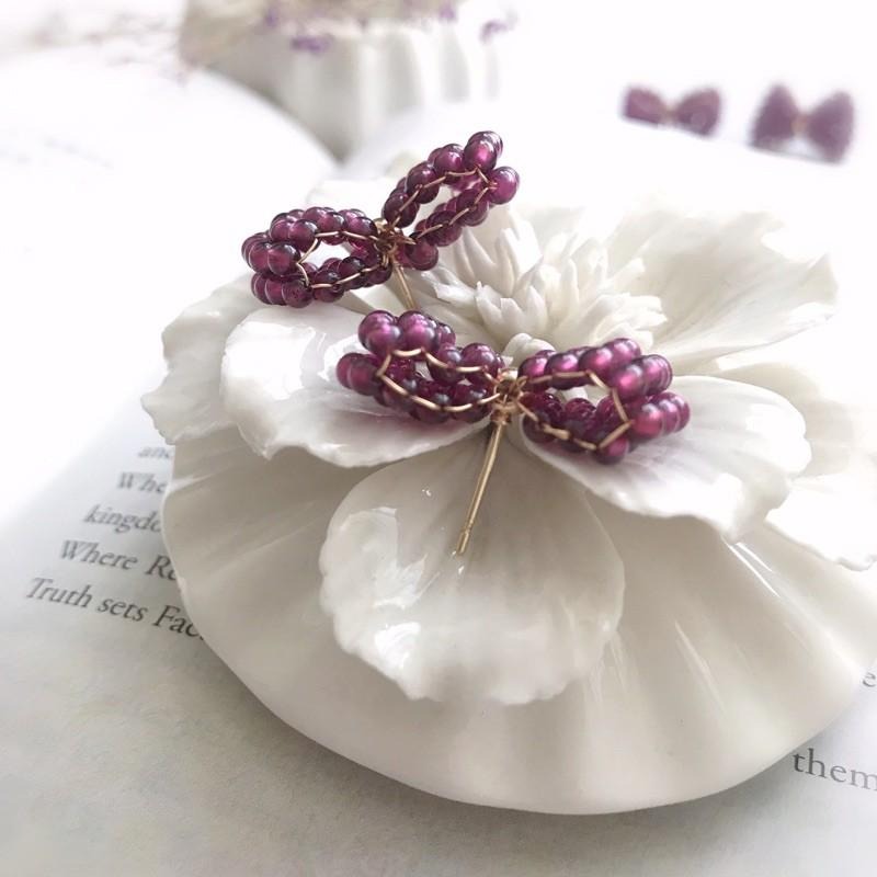 [zoeverglow]蝴蝶結石榴石耳環｜紫牙烏 手工編製 甜美 童話風-細節圖4