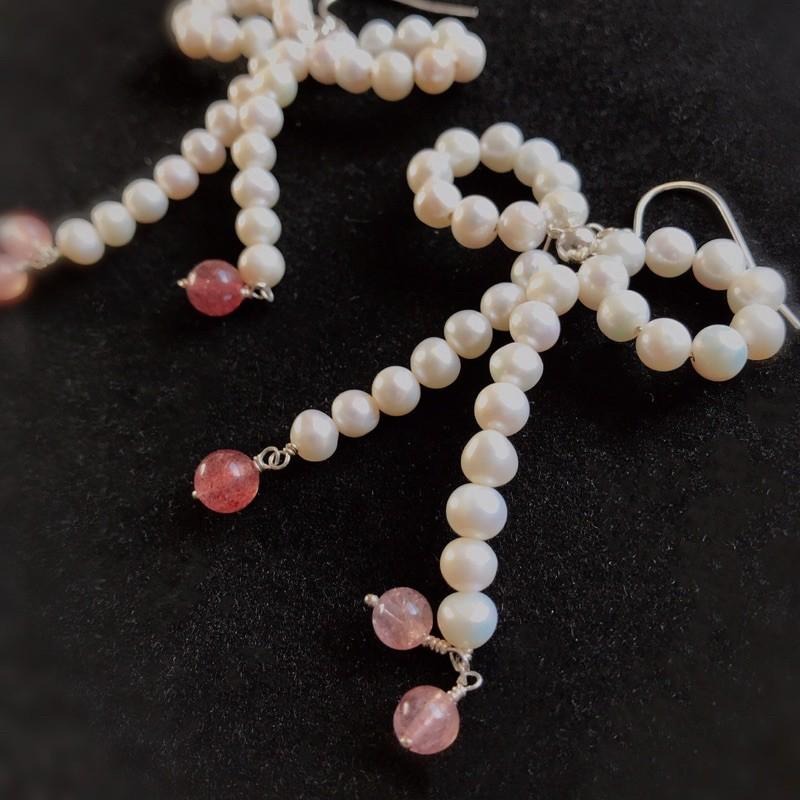 [zoeverglow]天然淡水珍珠x草莓晶s925純銀耳環｜蝴蝶結🎀-細節圖3