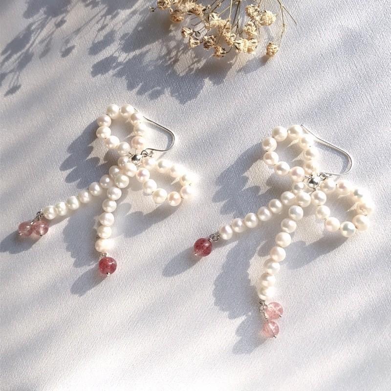 [zoeverglow]天然淡水珍珠x草莓晶s925純銀耳環｜蝴蝶結🎀-細節圖7