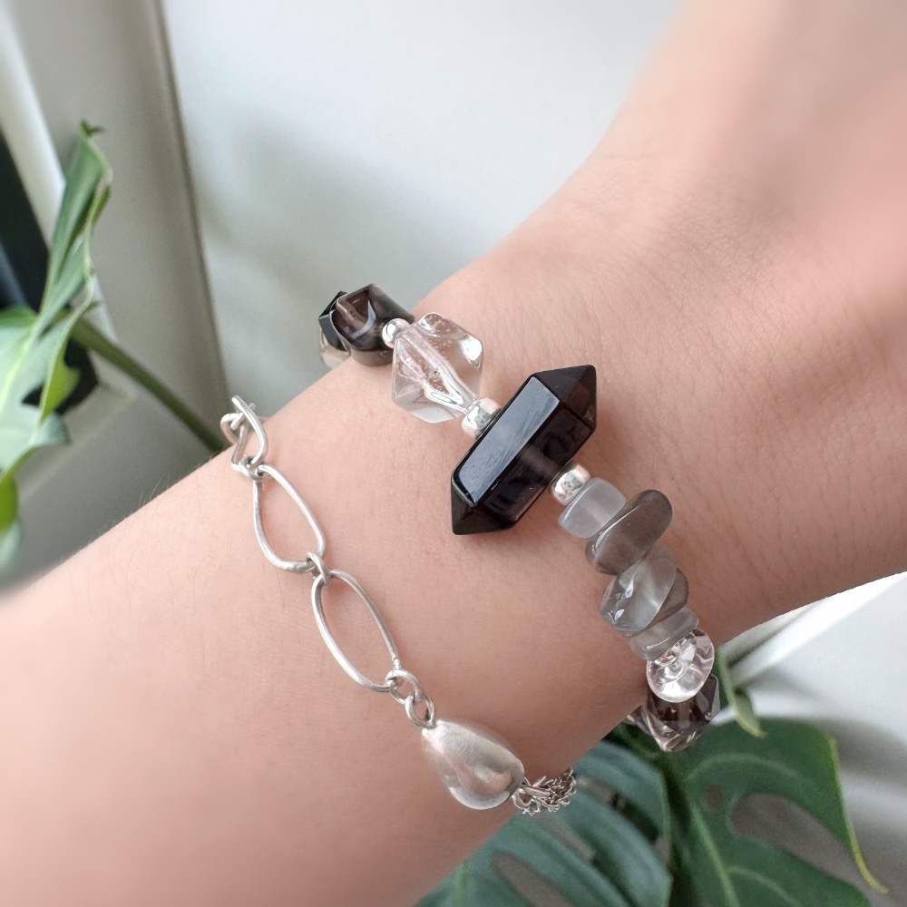 ［zoeverglow] 茶水晶雙尖 x 白茶晶心型刻面 x 魔晶宙斯 s925手串｜中性 自然系 守護 安定 美拉德-細節圖4