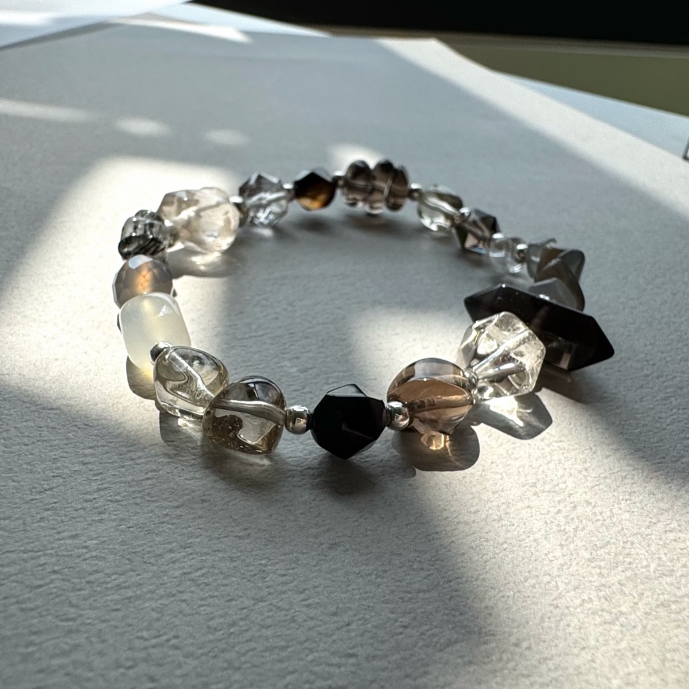 ［zoeverglow] 茶水晶雙尖 x 白茶晶心型刻面 x 魔晶宙斯 s925手串｜中性 自然系 守護 安定 美拉德-細節圖10