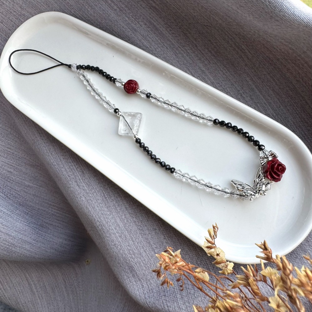 ［zoeverglow] 硃砂玫瑰花x黑尖晶 x奧地利水晶手機掛繩｜蝴蝶 暗黑風 ｜保護 淨化 黑紅色系-細節圖5