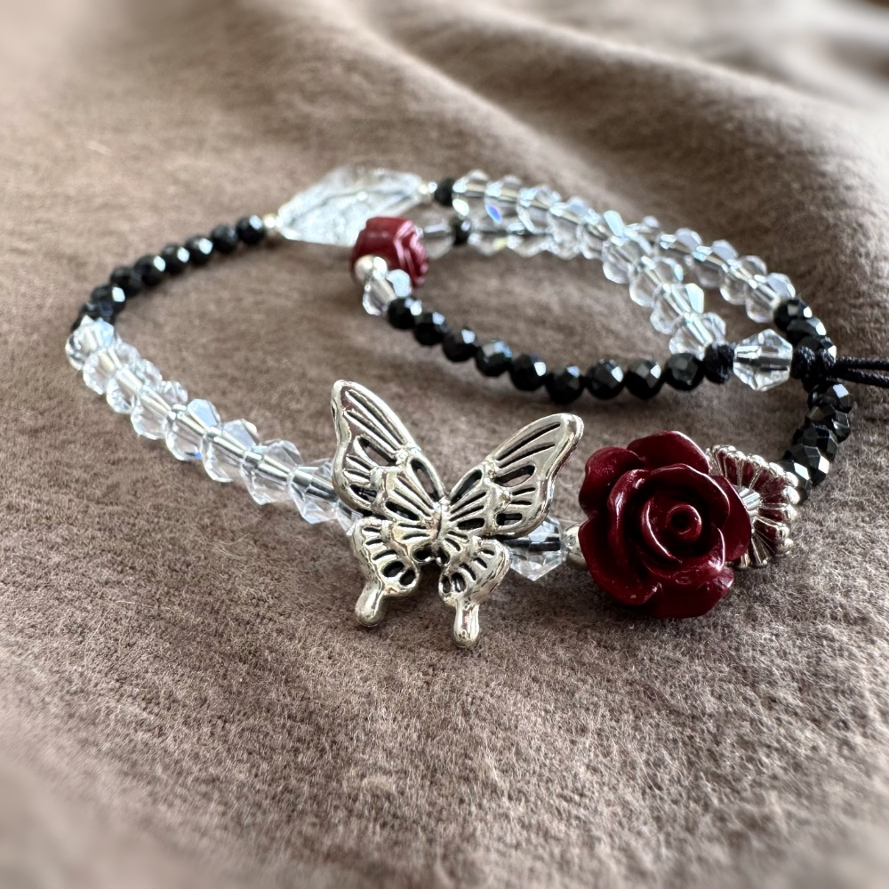 ［zoeverglow] 硃砂玫瑰花x黑尖晶 x奧地利水晶手機掛繩｜蝴蝶 暗黑風 ｜保護 淨化 黑紅色系-細節圖9