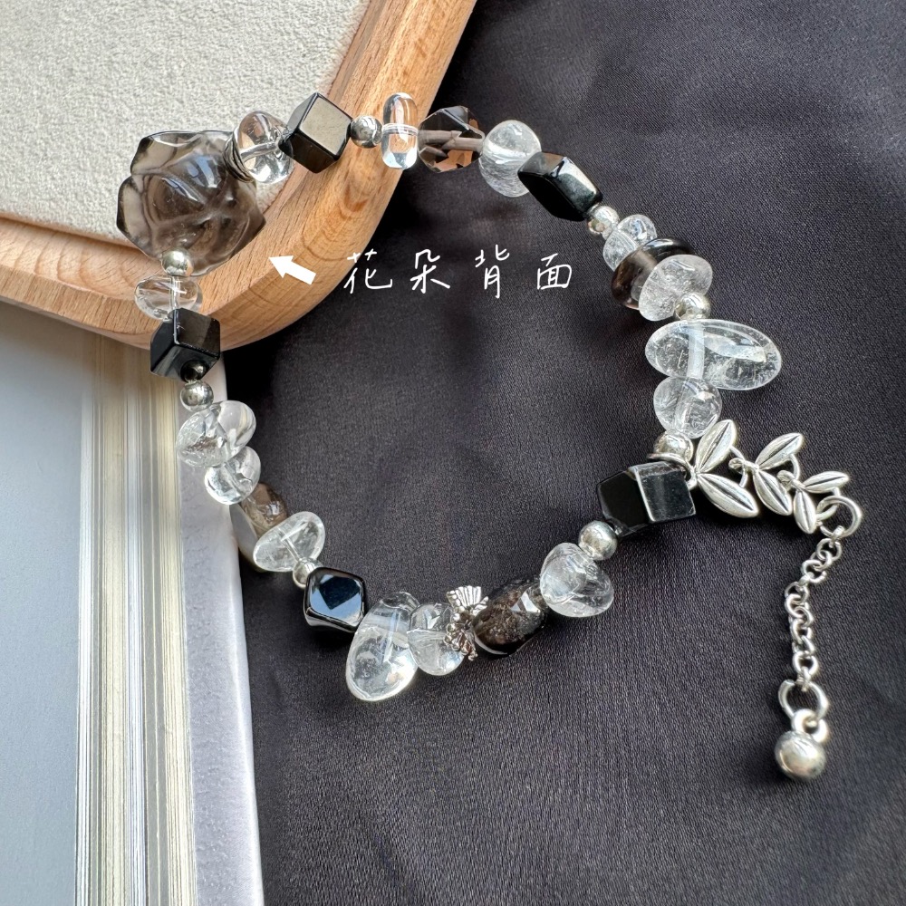 [zoeverglow] 冰曜石玫瑰水晶手串｜黑瑪瑙 × 白水晶 × 茶水晶｜天然水晶手作設計 療癒系 守護 清冷風-細節圖10