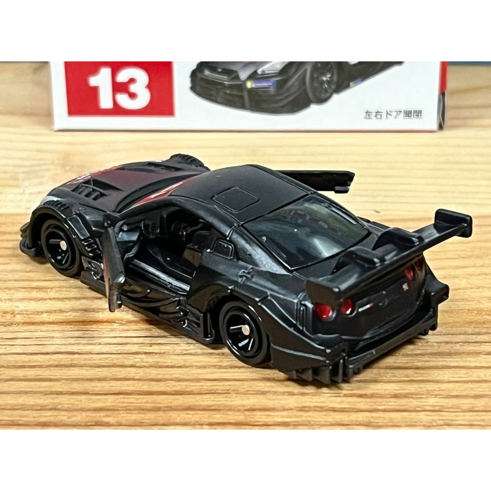 TOMICA No.13 NISSAN GT-R NISMO GT500-細節圖2