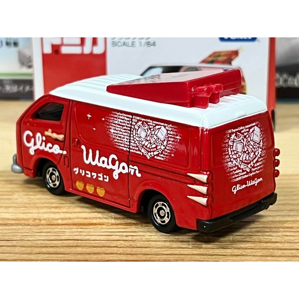 TOMICA No.58 Toyota HIACE (Pocky)-細節圖2