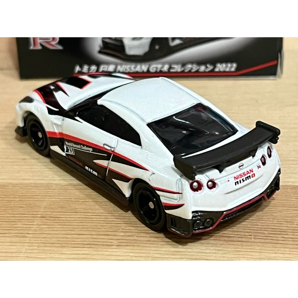 TOMICA NISSAN GT-R 2022仕樣 (白)-細節圖2