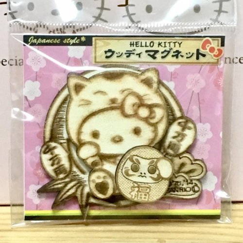 Hello Kitty 木製磁鐵 (招財貓)