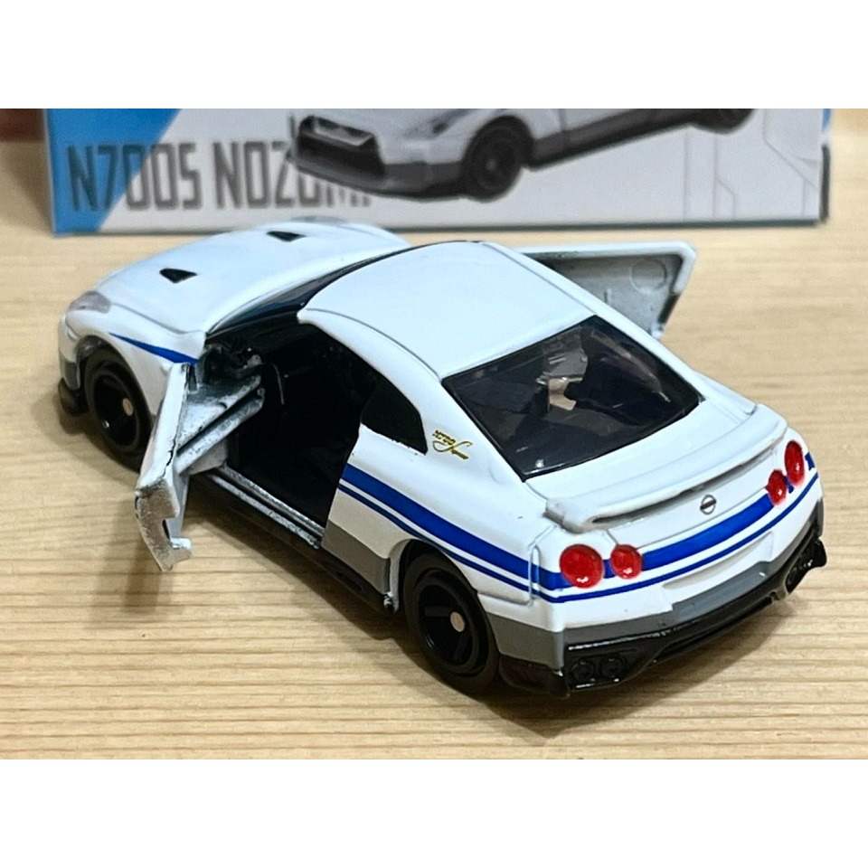 TOMICA NISSAN GT-R N700S新幹線塗裝-細節圖2