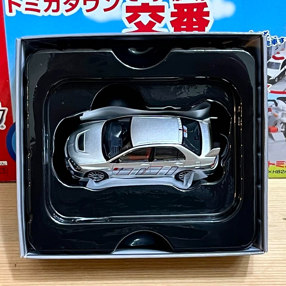 TOMYTEC LV-N 三菱 LANCER GSR EVOLUTION IX MR RALLIART (銀)-細節圖2