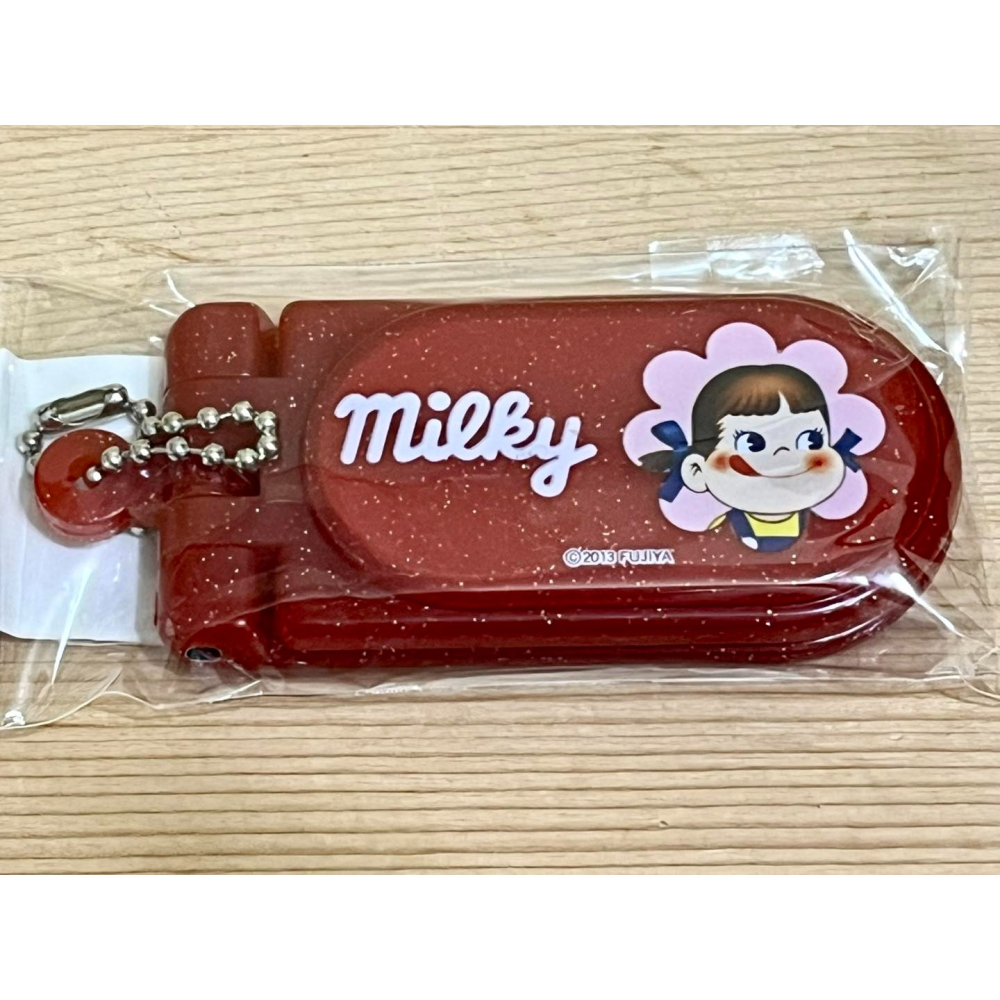 奶妹 PEKO 隨身型毛球刷 (紅, 日本製)-細節圖2