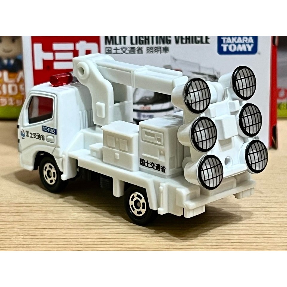 TOMICA No.32 國土交通省 照明車-細節圖2