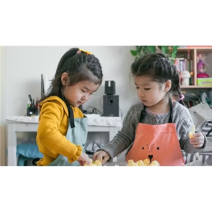 北歐風格 親子款圍裙 棉麻感 成人 兒童圍裙 畫畫衣 工作服 Zakka-細節圖7