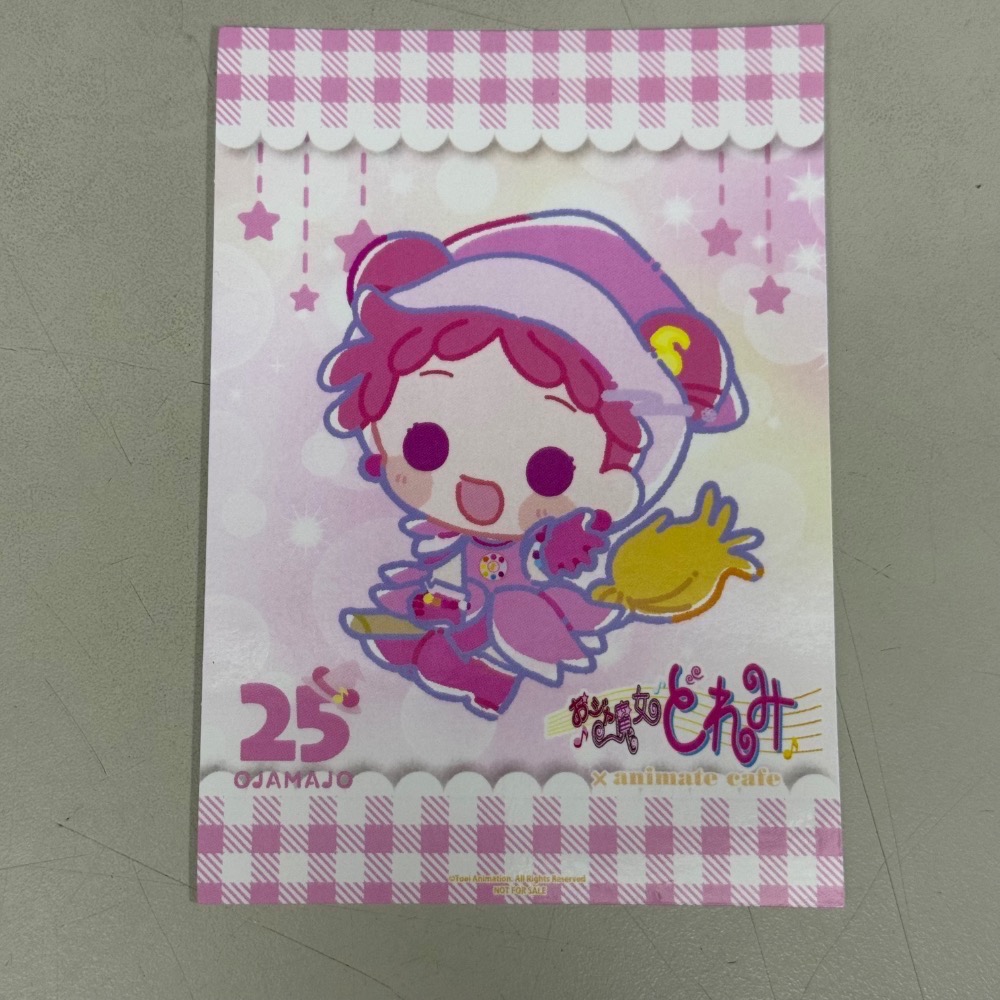 安利美特 小魔女doremi咖啡廳🤍徽章 立牌 透卡 相卡 杯墊 壓克力-規格圖6