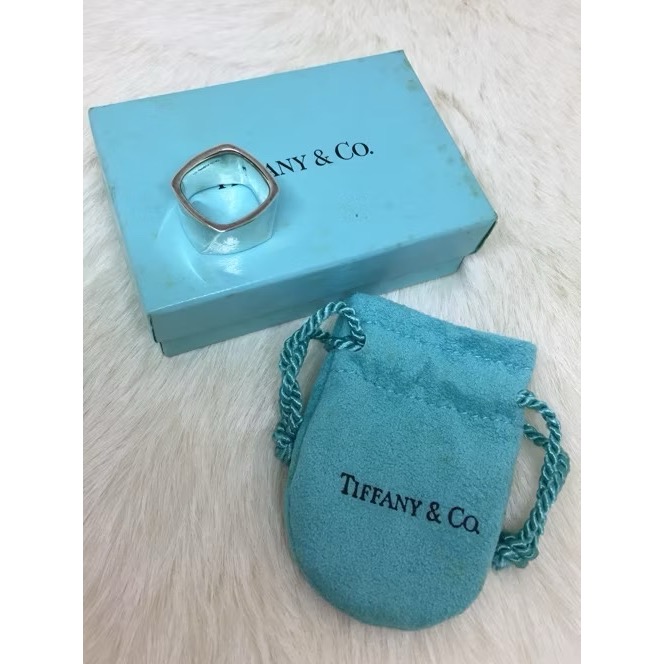 （真品） Tiffany  925銀寬版戒指-細節圖2