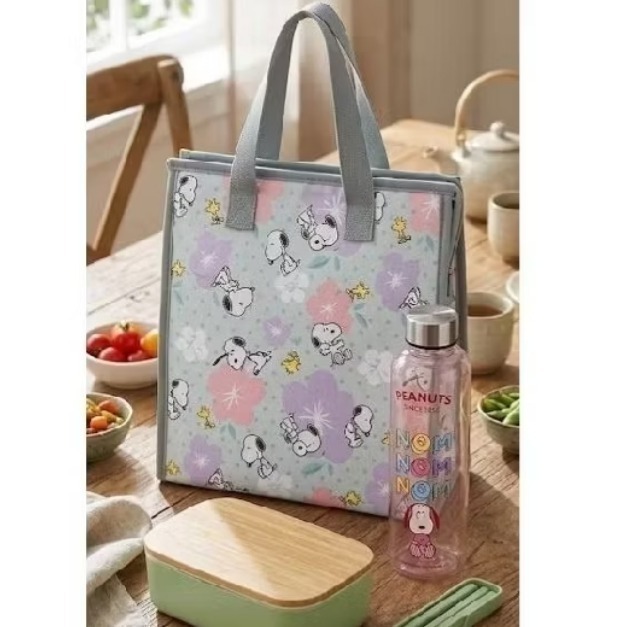 現貨-日本進口正版史努比水瓶1000ml/500ml 霧面刻度水壺 隨手 隨身瓶 環保杯 運動水杯 Snoopy-細節圖7