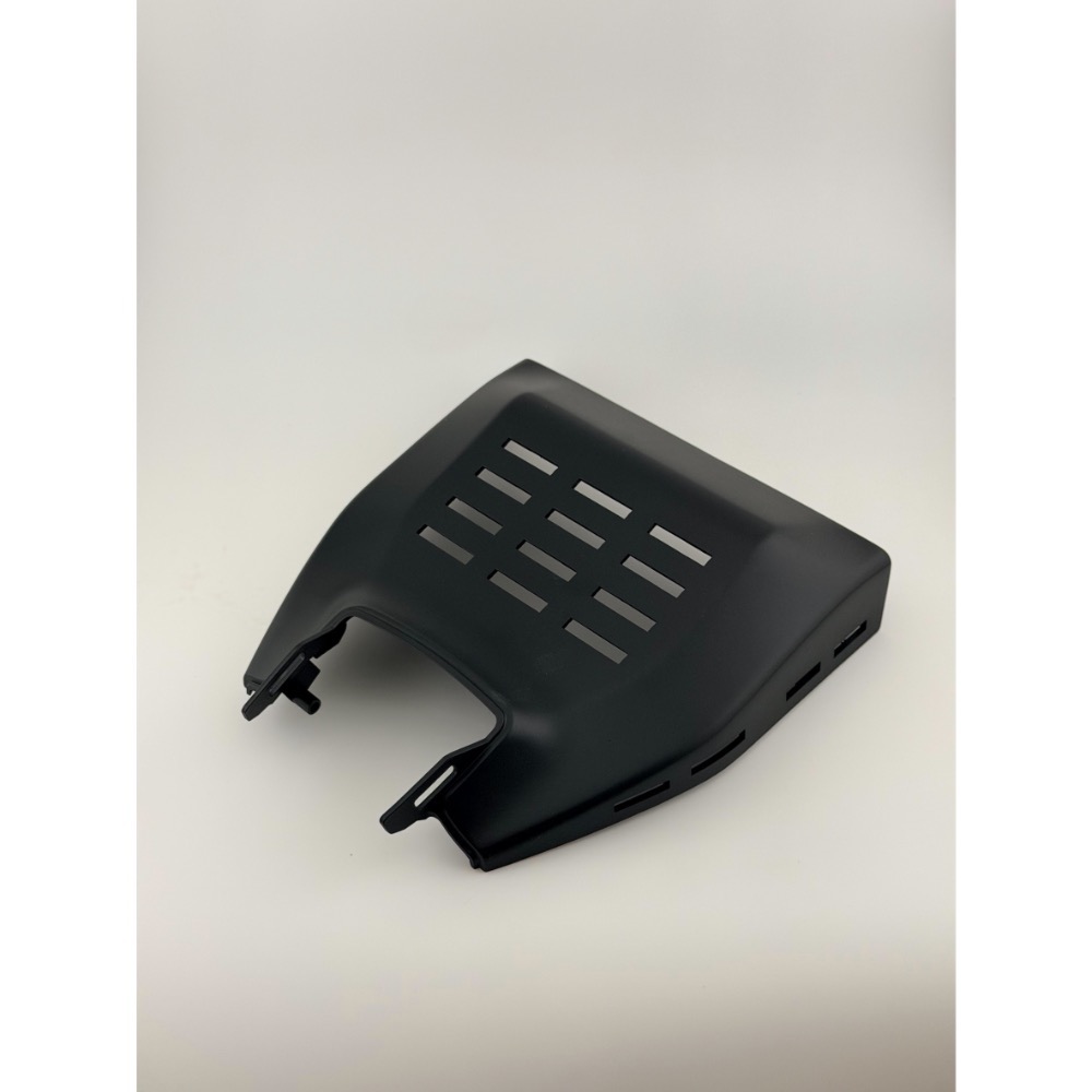 VW Caddy Maxi 5 散熱蓋 過熱 自動跟車 車道輔助-規格圖2