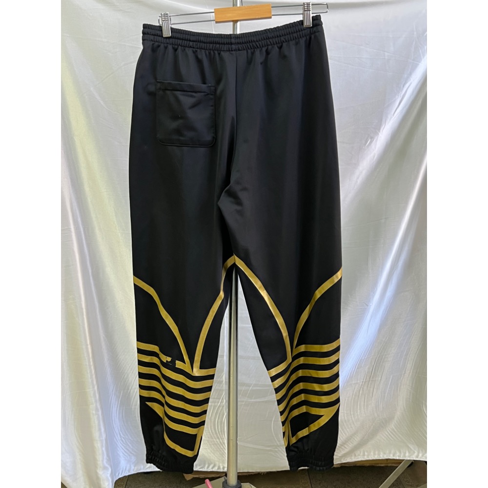 Adidas 女美版12號運動長褲-細節圖2